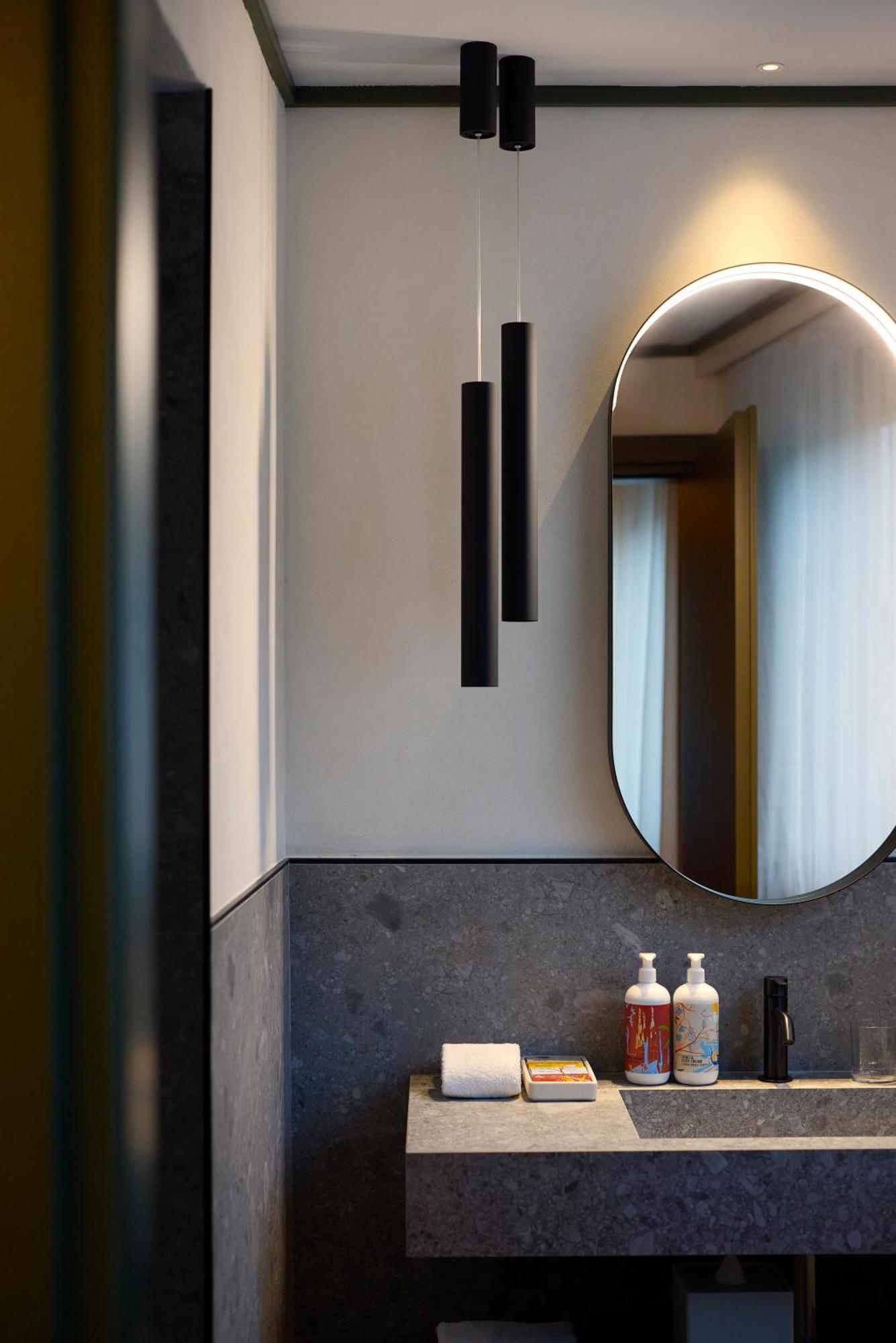 Nemi Hotel มิลาน ภายนอก รูปภาพ