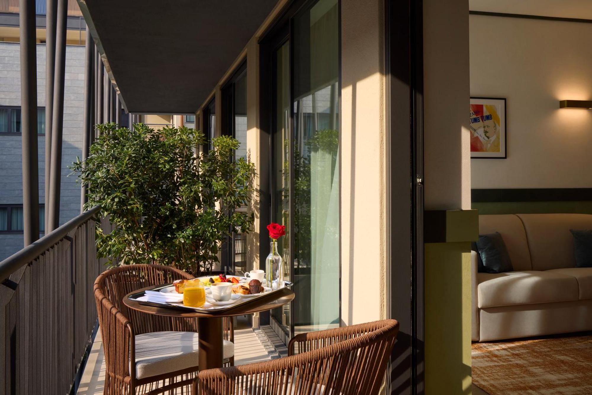 Nemi Hotel มิลาน ภายนอก รูปภาพ